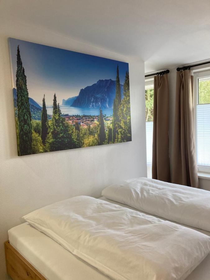 Moderne Ferienwohnung Mit Balkon Herxheim Kültér fotó