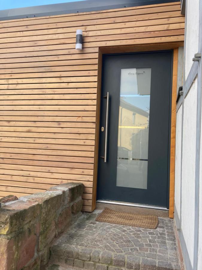 Moderne Ferienwohnung Mit Balkon Herxheim Kültér fotó